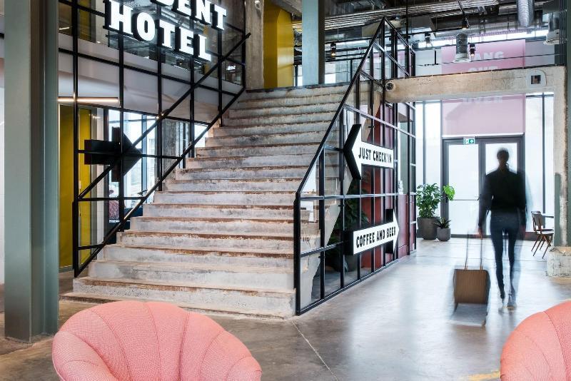 Hotel The Social Hub Maastricht Zewnętrze zdjęcie